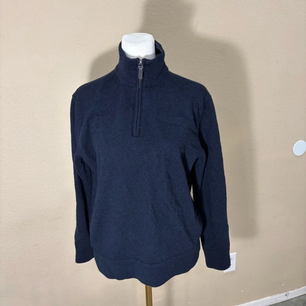 Untuckit 100% merino wool blue quarter zip sweater mens sz M Classic Career